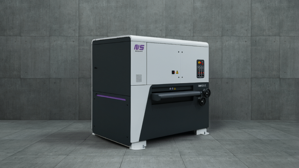 Gradningsmaskin för kantgradning i olika material efter stansning eller laserskärning